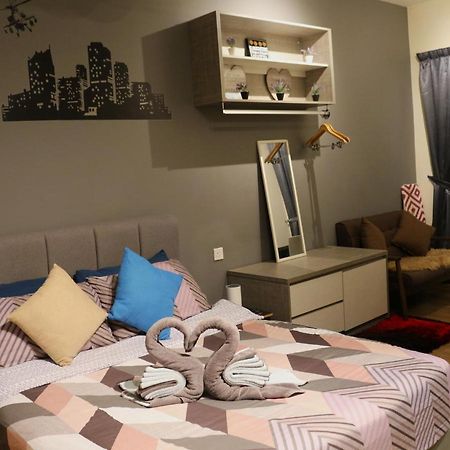 Mlh Premier Suites @ Saville Cheras Kültér fotó