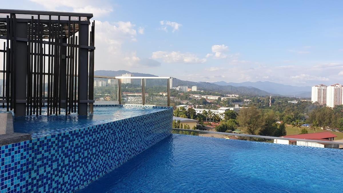 Mlh Premier Suites @ Saville Cheras Kültér fotó